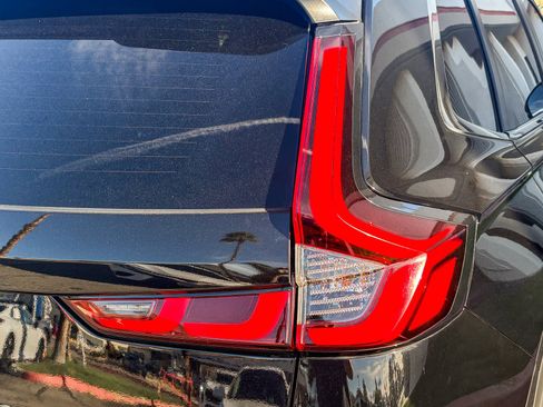 Certified 2023 Honda CR-V EX-L image 8