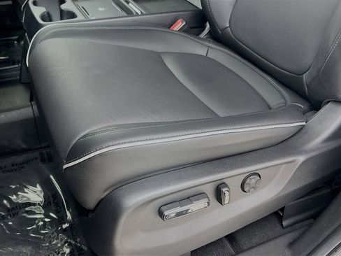 Used 2025 Honda Odyssey Touring image 20