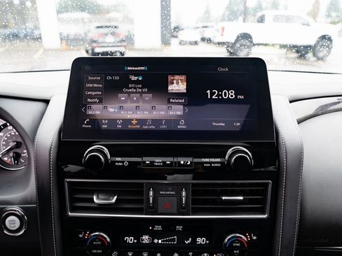 Used 2024 INFINITI QX80 Luxe image 14