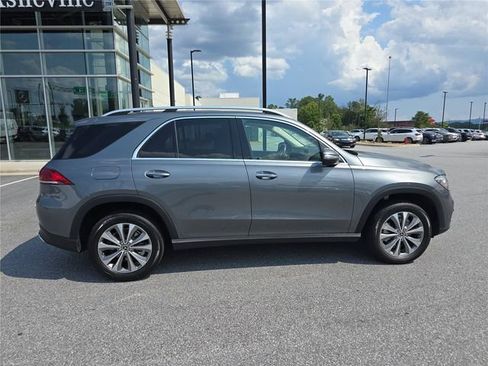 Used 2020 Mercedes-Benz GLE 350 4MATIC image 2