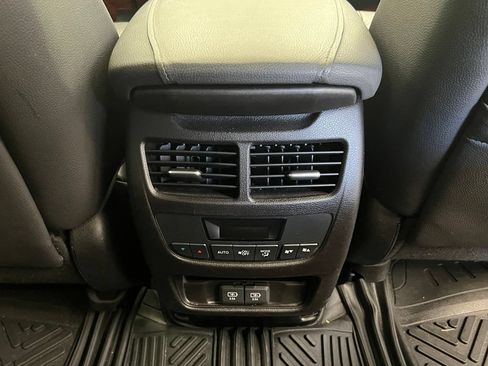Used 2018 Acura MDX FWD image 10