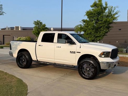 Used 2015 RAM 1500 Big Horn AWD/4WD image 24