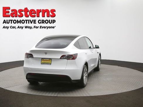 Used 2021 Tesla Model Y Long Range image 37