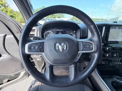 Used 2022 RAM 1500 Big Horn RWD image 10