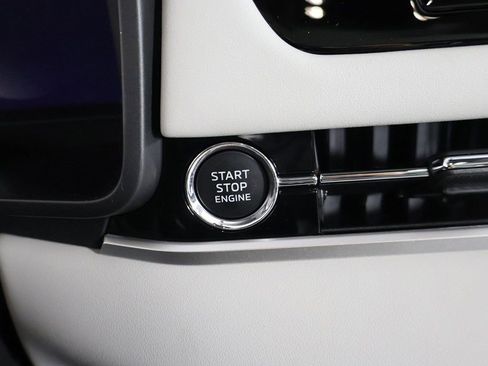 New 2025 Mitsubishi Outlander SE AWD/4WD image 42