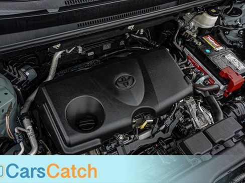 Used 2021 Toyota RAV4 XLE FWD image 44