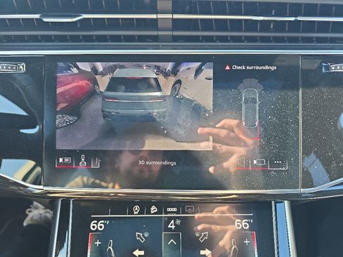 Used 2025 Audi Q7 3.0T Premium Plus AWD/4WD image 38