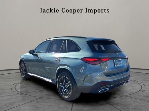 New 2026 Mercedes-Benz GLC 300 4MATIC image 3