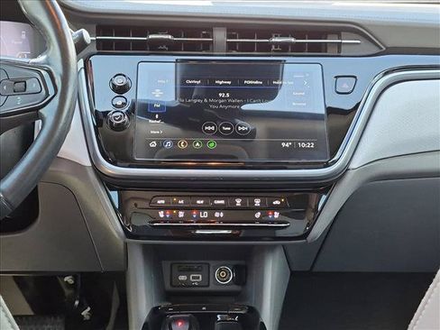 Used 2023 Chevrolet Bolt EUV Premier w/ Sun & Sound Package FWD image 15