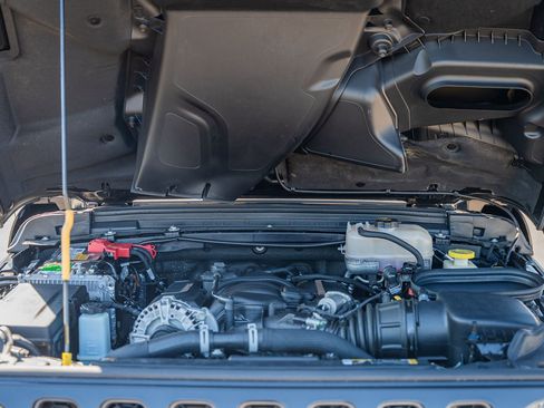 Used 2021 Jeep Wrangler Unlimited Rubicon image 29