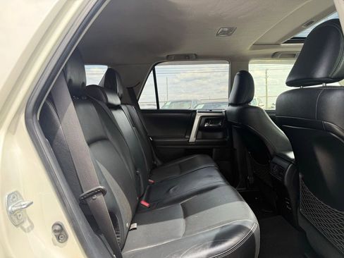 Used 2016 Toyota 4Runner Limited image 12