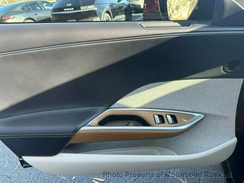 Used 2025 Lucid Air Touring image 16