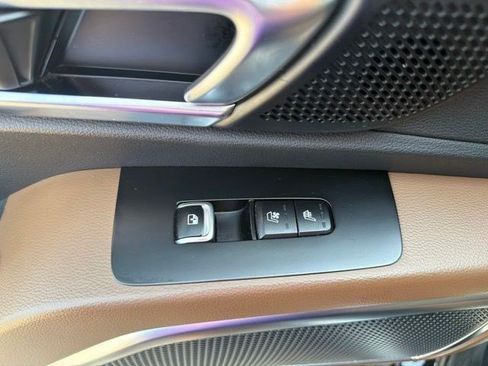 Used 2020 Kia Telluride SX w/ SX Prestige Package AWD/4WD image 16