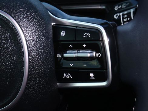 Used 2025 Kia Sorento X-Line EX image 23