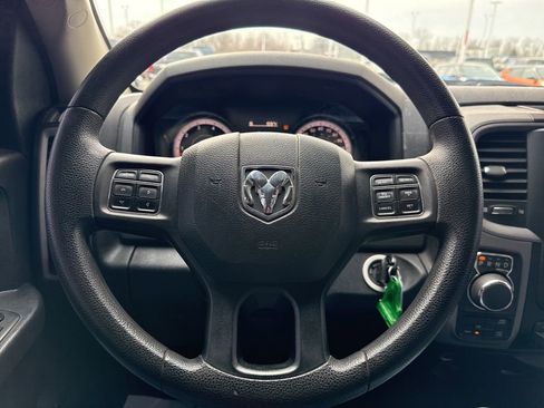 Used 2017 RAM 1500 Express image 14