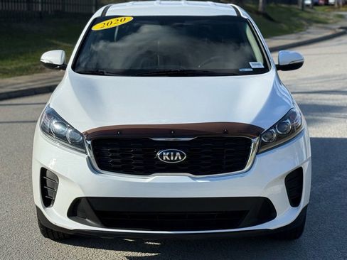 Used 2020 Kia Sorento LX image 10