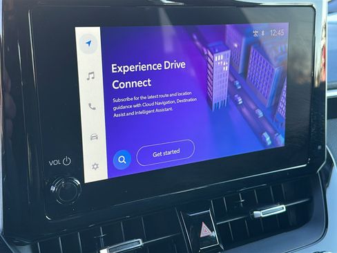 Certified 2025 Toyota Corolla SE image 15