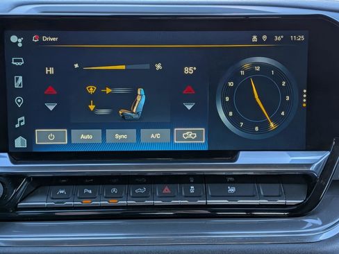 Used 2025 Chevrolet Silverado 1500 High Country w/ High Country Premium Package image 22