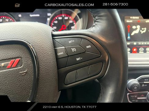 Used 2023 Dodge Charger SXT RWD image 12