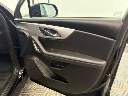 Used 2022 Chevrolet Blazer LT w/ Redline Edition FWD image 15