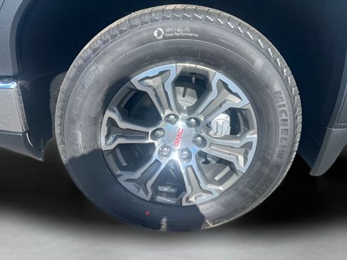 New 2026 GMC Sierra 1500 SLT AWD/4WD image 30