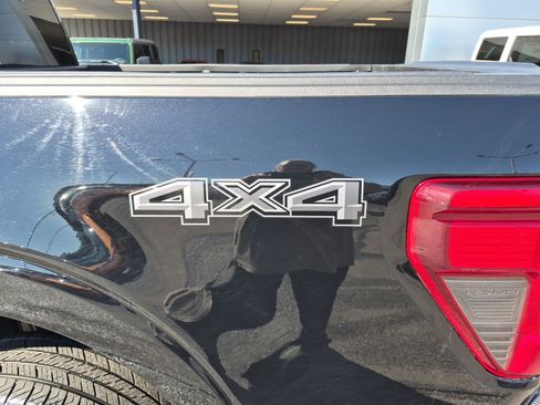 Used 2024 Ford F150 XLT w/ Mobile Office Package image 9