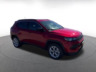 Used 2025 Jeep Compass Latitude AWD/4WD video 2