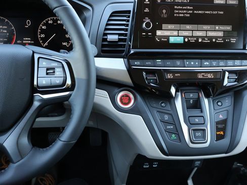 New 2026 Honda Odyssey EX-L image 28