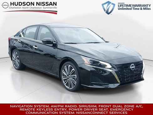 New 2025 Nissan Altima 2.5 SL image 1