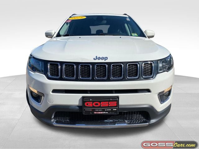 Used 2019 Jeep Compass Limited FWD image 2