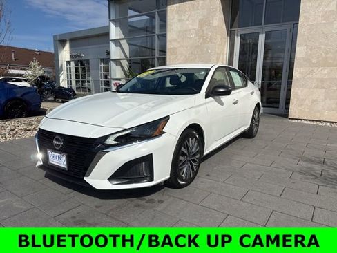 Used 2025 Nissan Altima 2.5 SV AWD/4WD image 5