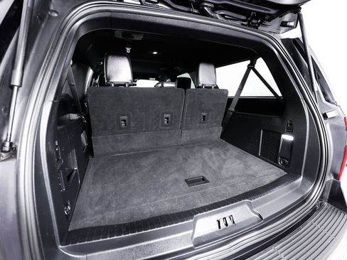 Used 2021 Ford Expedition Max XLT AWD/4WD image 15