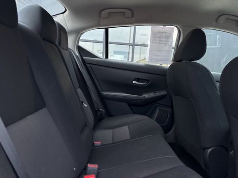 Used 2022 Nissan Sentra SV image 14