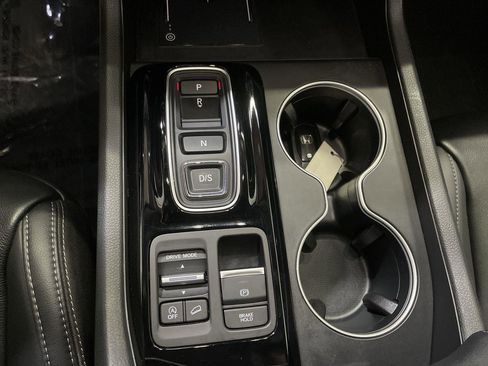 Used 2023 Honda Pilot Touring image 20