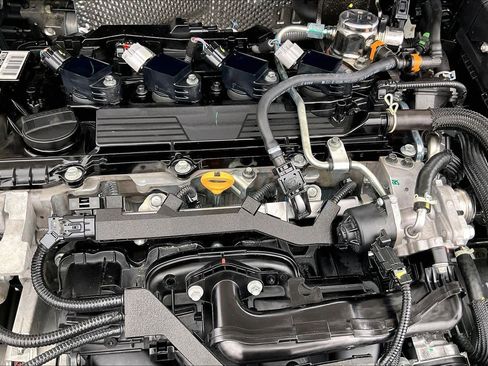 Used 2025 Toyota Corolla LE image 34