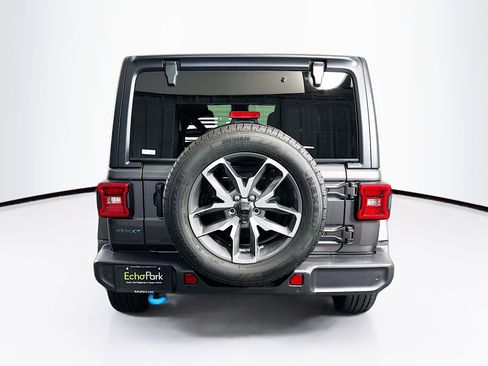 Used 2024 Jeep Wrangler Sport S w/ Convenience Group image 7