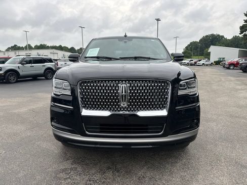 Used 2022 Lincoln Navigator Reserve RWD image 8
