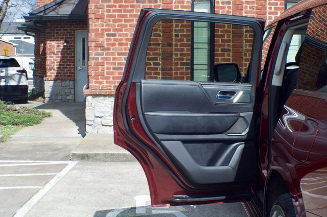Used 2025 INFINITI QX80 Sensory AWD/4WD image 50