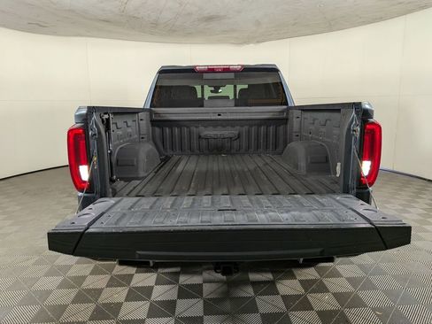 Used 2021 GMC Sierra 1500 AT4 w/ Technology Package image 9
