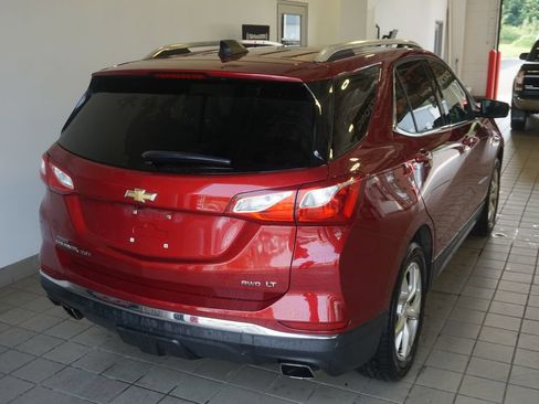 Used 2018 Chevrolet Equinox LT w/ Sun & Infotainment Package AWD/4WD image 9
