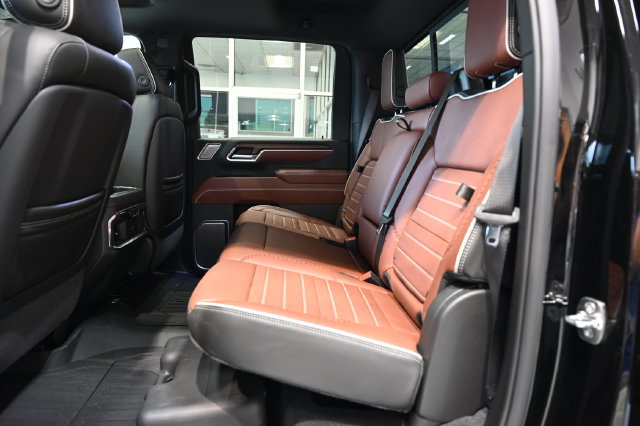 New 2026 GMC Sierra 2500 Denali Ultimate w/ Max Trailering Package AWD/4WD image 18