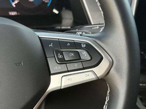 Used 2026 Volkswagen Atlas Cross Sport SE FWD image 14