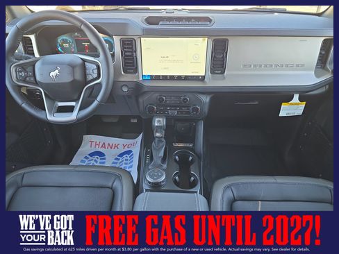 New 2025 Ford Bronco Outer Banks w/ Sasquatch Package AWD/4WD image 9