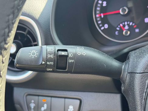 Used 2023 Kia Forte GT-Line w/ GT-Line Premium Package image 21