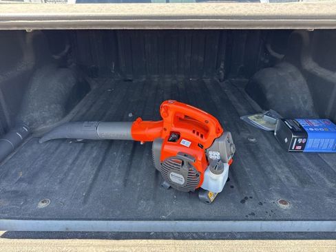 Used 2004 Ford F150 4x4 SuperCrew image 19