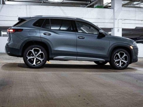 New 2026 Volkswagen Tiguan SE image 7