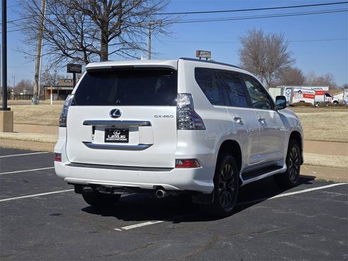 Certified 2023 Lexus GX 460 Premium w/ Premium Package image 7