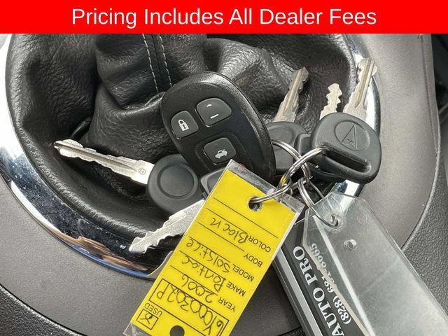 Used 2006 Pontiac Solstice Convertible w/ Premium Package RWD image 34
