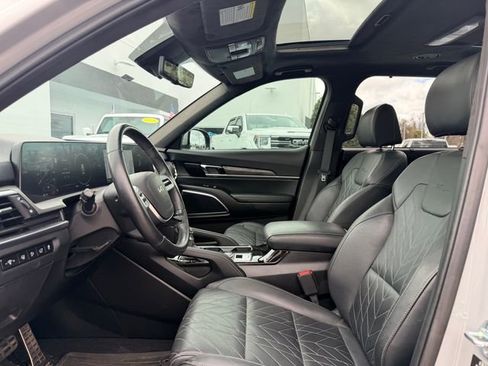 Used 2024 Kia Telluride SX Prestige X-Line image 12