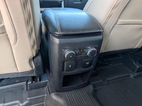 Used 2021 Ford Explorer Limited w/ Equipment Group 301A RWD image 28